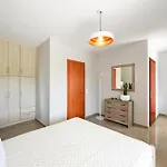 Vilă Depis Home, In Lefkas Town