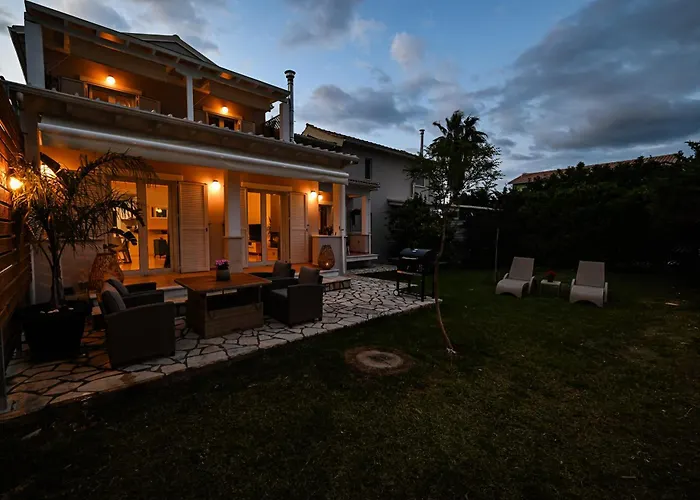 Depis Home, In Lefkas Town *