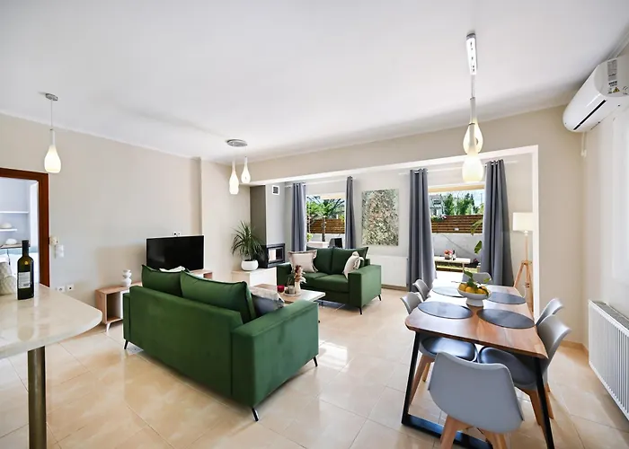 Villa Depis Home, In Lefkas Town *