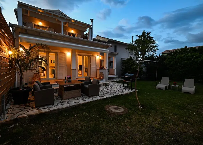 Depis Home, In Lefkas Town * Lefkada City